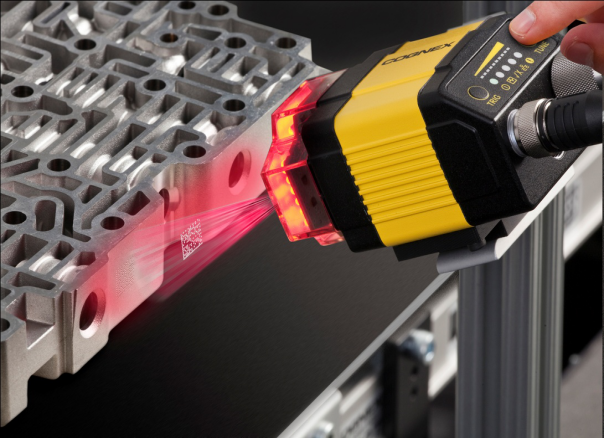 CCD工業(yè)相機在自動對位點膠機中的應(yīng)用